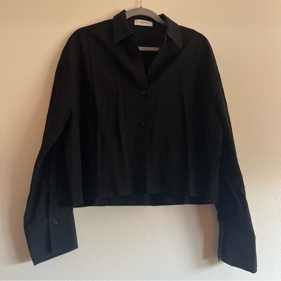 Carly Jean Los Angeles CJLA Casey Button Down Black Blouse Size Medium - Picture 7 of 11